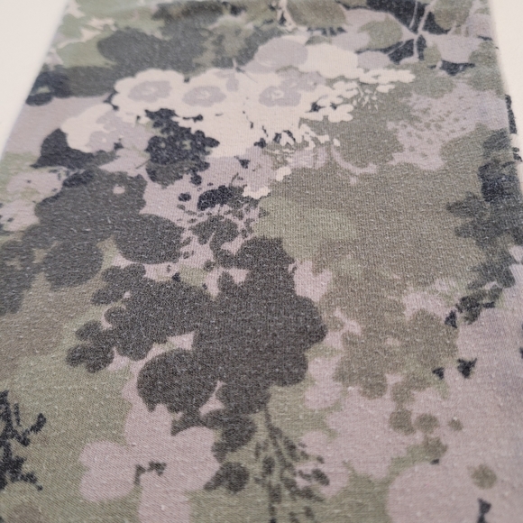 Aeropostale Leggings - women's size Large - Picture 4 of 12